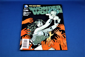 DC Comics - Wonder Woman - #20 - July 2013