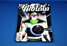 Load image into Gallery viewer, DC Comics - Green Arrow - Quiver Part Five - #5 - August 2001
