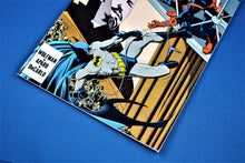 Charger l&#39;image dans la galerie, DC Comics - Batman - #446 - April 1990
