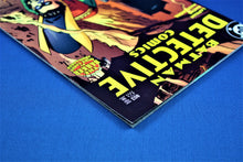 Charger l'image dans la galerie, DC Comics - Batman Detective Comics - #802 - March 2005
