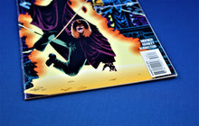 Charger l'image dans la galerie, DC Comics - Batman KnightQuest The Crusade - #508 - June 1994
