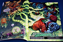 Charger l'image dans la galerie, DC Comics - Green Lantern New Guardians - #4 - February 2012
