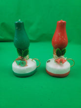 Charger l&#39;image dans la galerie, Christmas Novelties - Christmas Lantern Wax Candles (Pair)
