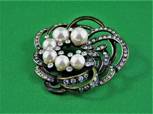 Jewelry - Brooch - NRT - Faux Pearls and Rhinestones