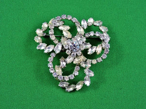 Jewelry - Brooch - Spiral Clear Rhinestones