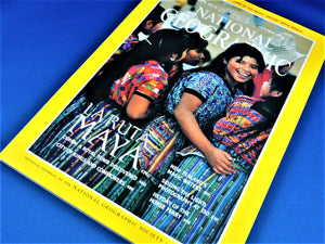 Magazine - National Geographic - Vol. 176, No. 4 - October 1989