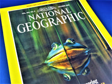 Load image into Gallery viewer, Magazine - National Geographic - Vol. 182, No. 4 - October 1992
