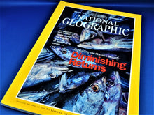 Load image into Gallery viewer, Magazine - National Geographic - Vol. 188, No. 5 - November 1995
