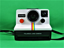 Charger l&#39;image dans la galerie, Cameras - Polaroid Land Camera - One Step
