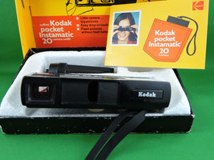 Cameras - Kodak Pocket Instamatic 20 Camera Outfit - No. A20R