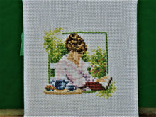 Charger l&#39;image dans la galerie, MXB Crafts - Petit Point - Lady (Teacher) Reading
