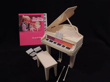Load image into Gallery viewer, Toys - RMB - 1981 - Mattel - Barbie Electronic Piano
