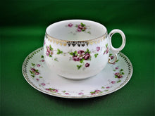 Charger l&#39;image dans la galerie, Tea Cup - A P Austria - Fine Bone China Dainty Tea Cup and Matching Sauce
