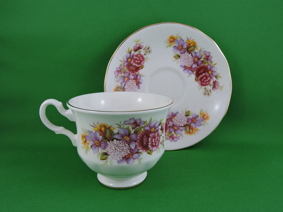 Tea Cup - Queen Anne - Pattern #8629 - Carnations - Fine Bone China Te ...