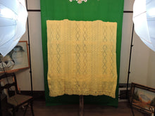 Charger l&#39;image dans la galerie, Quilts, Afghans, etc. - Beautiful Crocheted Afghan - Yellow

