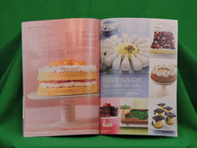 Charger l&#39;image dans la galerie, Cook Books - Kraft Kitchens &quot;What&#39;s Cooking&quot; - 2005 - Spring Issue
