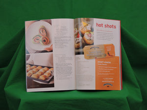 Cook Books - Kraft Kitchens "What's Cooking" - 2004 - Festive Issue