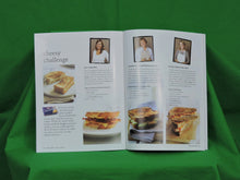 Charger l&#39;image dans la galerie, Cook Books - Kraft Kitchens &quot;What&#39;s Cooking&quot; - 2008 - Winter Issue
