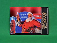 Charger l&#39;image dans la galerie, Coca-Cola Memorabilia - 1995 - Coca-Cola Collector Card - Santa - S-37
