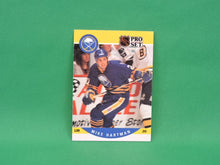 Charger l&#39;image dans la galerie, Collector Cards - 1990 - Pro Set - #414 - Mike Hartman
