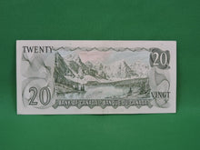Load image into Gallery viewer, Canadian Bank Notes - ENZ - 1969 - $20 - WY5848742
