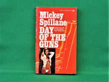 Load image into Gallery viewer, Book - JAE - 1964 - Day of the Guns - By Mickey Spillane
