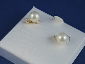 Jewelry - Pearl and Diamond Stud Earrings Set - Bella Pearls