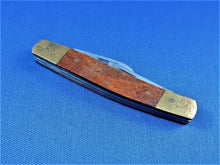 Load image into Gallery viewer, Knife - Old Collectible Pocket Knife with Three Blades
