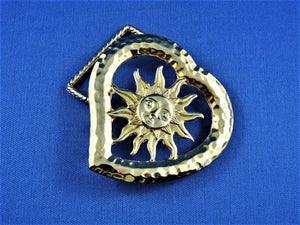 Belt Buckle - Heart Shaped with Sun