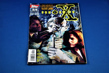 Charger l&#39;image dans la galerie, C - Topps Comics - The X Files - #24 - December 1996
